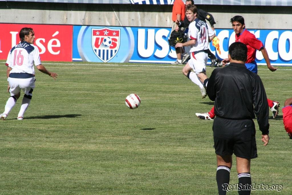 USAvCostaRica-06.04.05_032.jpg