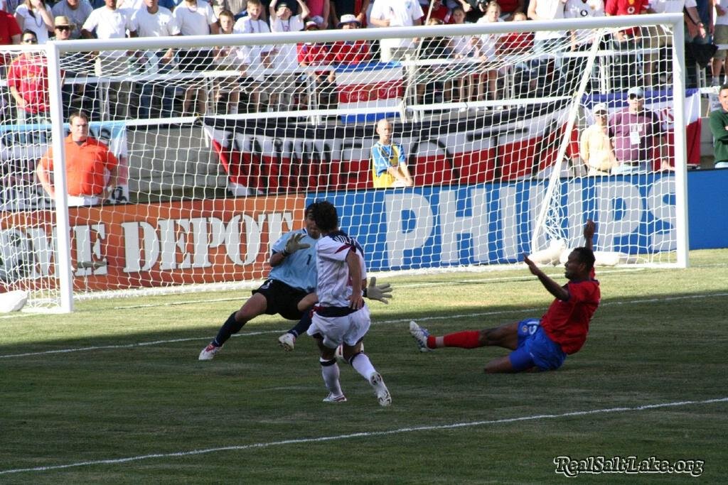 USAvCostaRica-06.04.05_067.jpg