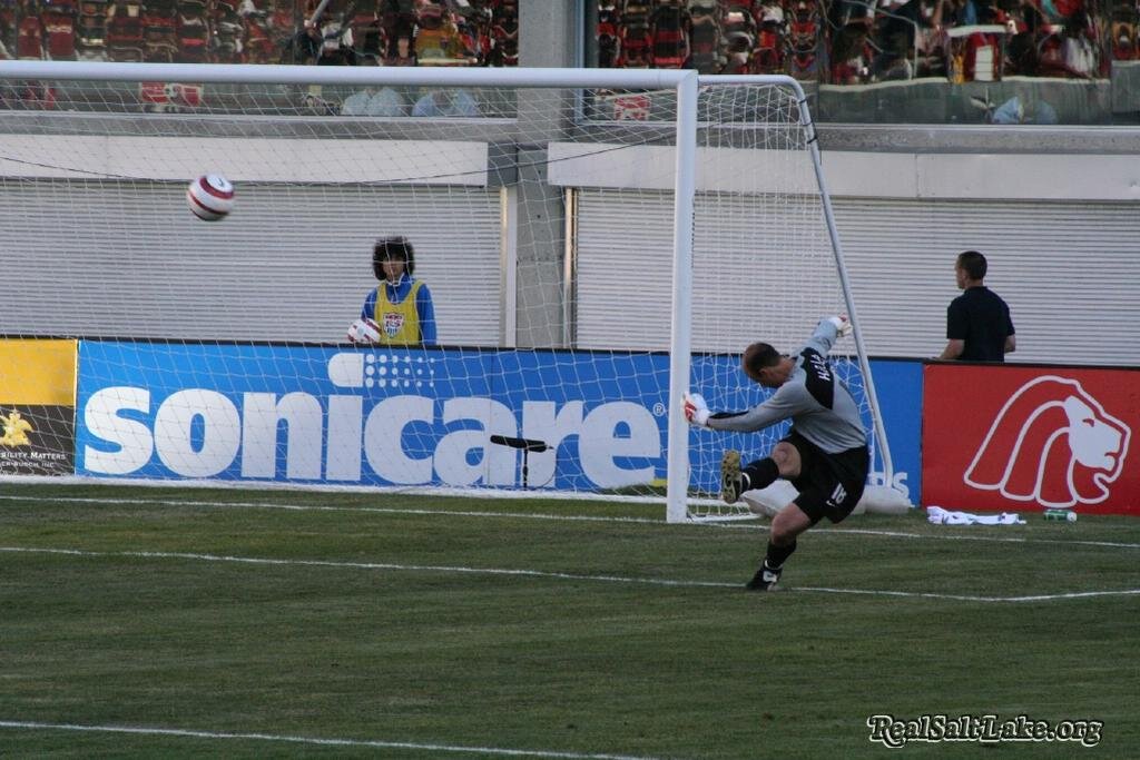USAvCostaRica-06.04.05_072.jpg