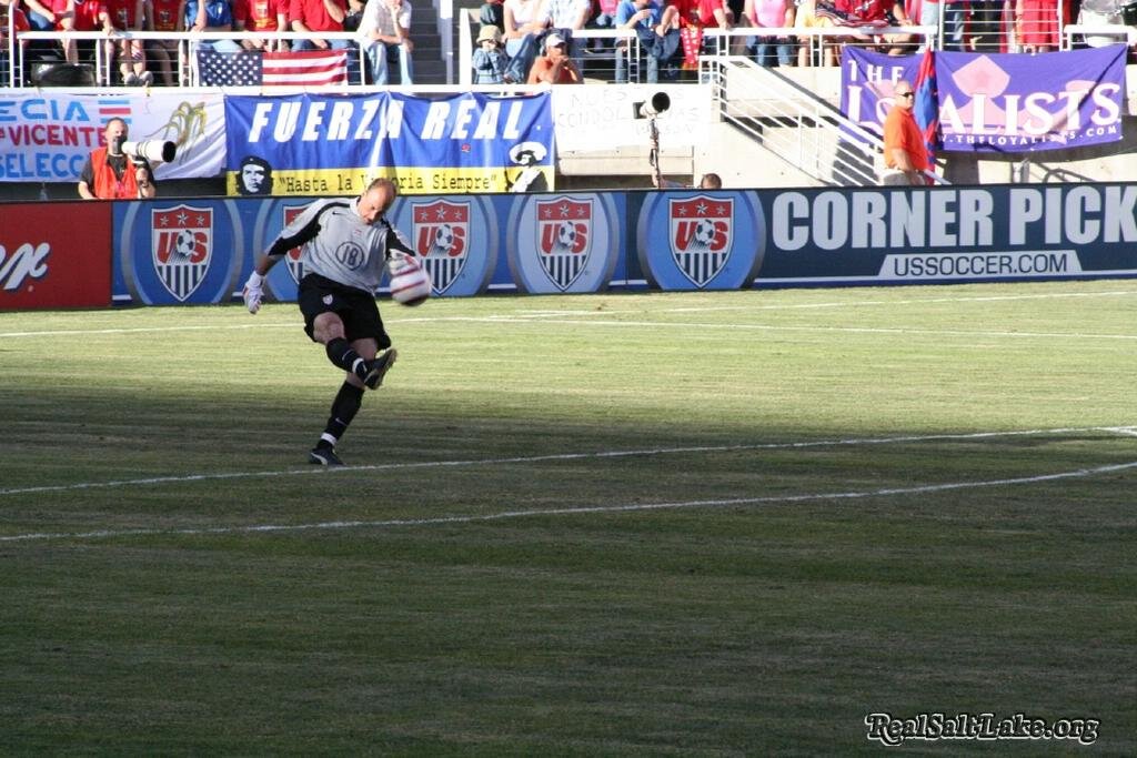 USAvCostaRica-06.04.05_091.jpg