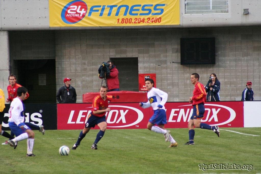 RSLvUniversidadCatolica-06.08.05_006.jpg